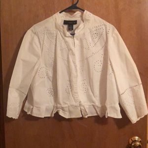 Short white Venezia top size 18/20